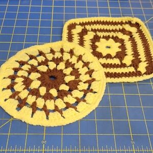 Vintage Handmade Crochet Heating Pad Cream & Brown 7"
